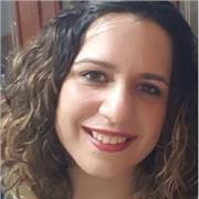 Apasionada y dedicada profesora de ciencias con un
 doctorado en Bioinformática y una amplia experiencia
 internacional.